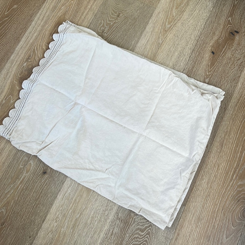 Pottery Barn Kids Linen Cotton Standard Shams